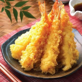 Langostinos Crujientes Con Emulsión De Mojo Rojo Y Soja