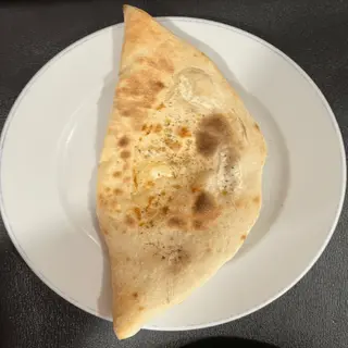 Pequeña Calzone 4 Quesos