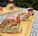 Хлеб на выбор с тунцом