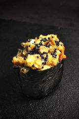 Унагі спайс гункан