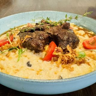 Ризото Миланезе с телешки бузи