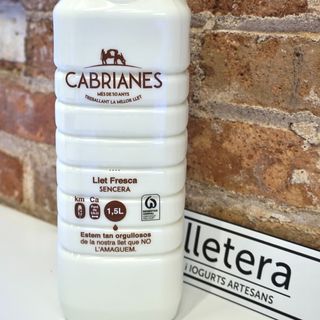 Leche fresca entera (1.5 lts.)