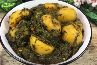 Saag Aloo