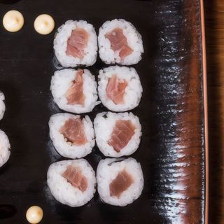 Tekka maki (8 piezas)