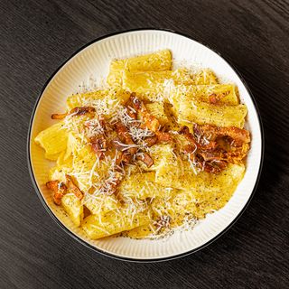 Rigatoni alla carbonara