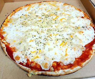 Pizze 4 formaggi (33 cm.)
