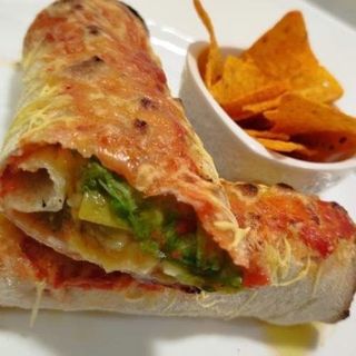 Posna zapečena domaća tortilla sa povrćem