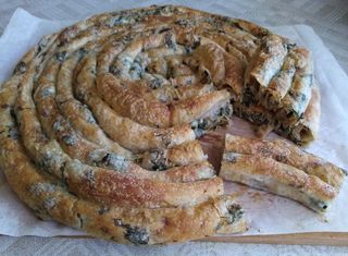 Zeljanica od crnog brašna 300 gr