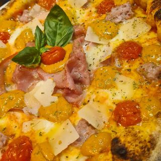  "UnDueTre" < 2° Clasificada en el Campeonato Nacional de Pizzas>