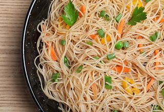 131. Спагети със зеленчуци (800г)