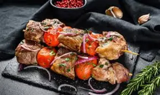 Brochetas De Cordero