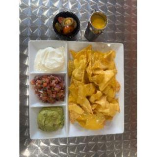 NACHOS COMPLETOS