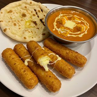 Crispy Cheese Fingers,Paneer Butter Masala+Butter Naan + 1 gulab Jamun