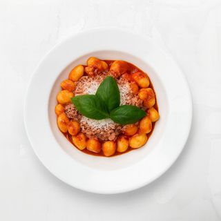 Ragu od tune s njokima