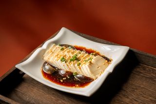 8. Tofu e uovo fermentato