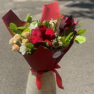 Buchet „Efect WOW”