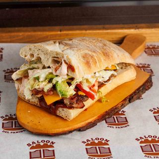 Louisiana Beef MEGA Burger