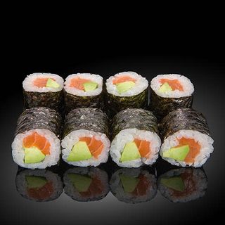 Хосомаки сьомга и авокадо (8 бр - 115 гр)