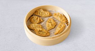 Pierogi z wieprzowiną i krewetkami