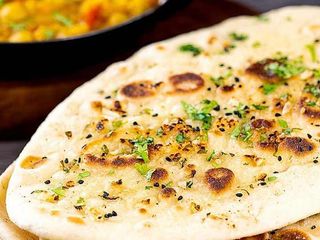 Garlic Naan 100% homemade/ Lipie cu usturoi