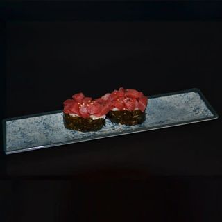 Nigiri Tartar Atún (2 Pzs.)