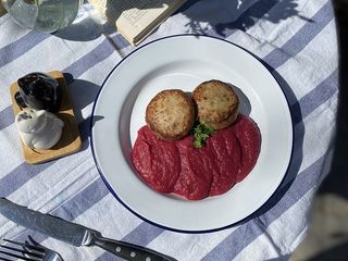 Котлети з коропа і судака з буряковим пюре (250g)