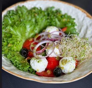 Салат Зелений