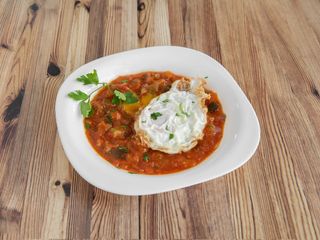 Pisto Casero Con Huevo Frito