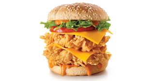 Double Crunch Burger ( épicé sans laitue ni tomate)