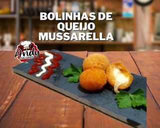 6 Bolinhas de Queijo