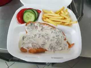 Punjeno pohovano belo meso