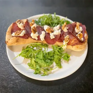 Cannolo #1 con Mozzarella, BRESAOLA, Ricotta e Noci