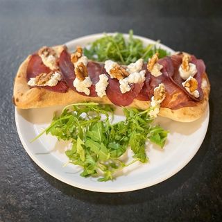 Cannolo #1 con Mozzarella, BRESAOLA, Ricotta e Noci