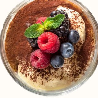 Tiramisù al frutta di bosco 
