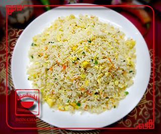 B2 მოთუშლი ბრინჯი კვერცხით და ბოსტნეულით