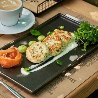 Branzoaice sarate cu somon