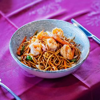 Tallarines Fritos Con Gambas