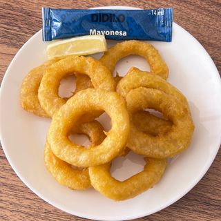 17. Calamares fritos