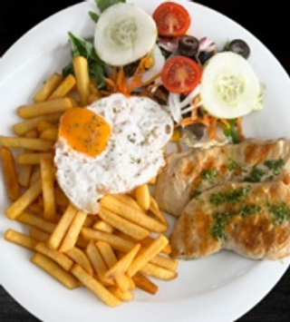 Plato Combinado De Pechuga De Pollo