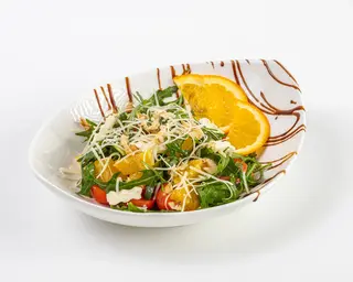 Салат с руколой