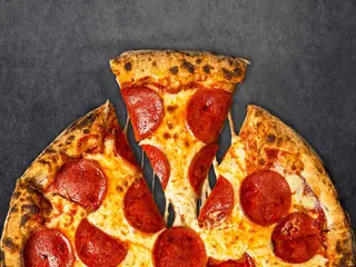 Pizza De Pepperoni (30 Cm.)