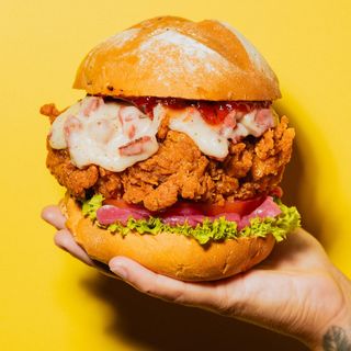 Hamburguesa La Pio Pio