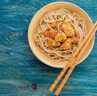 Z022. Spaghetti saltati con vitello