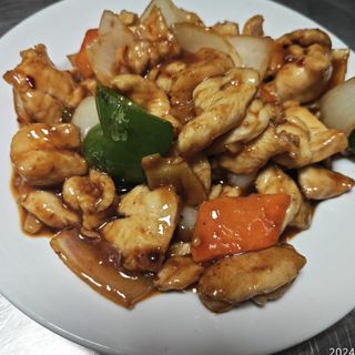 Pollo Con Salsa Picante