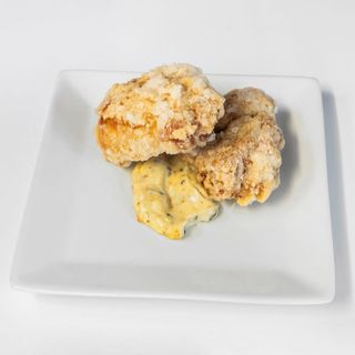 Karaage de pollo frito (8 pzas.)
