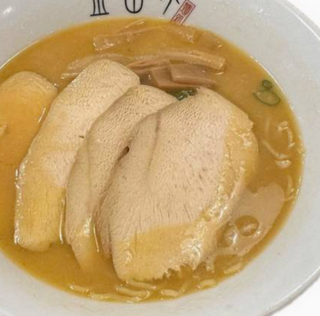 Ramen de tomate paitan