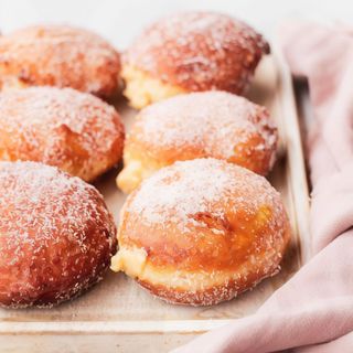 Donuts Con Dulce De Leche Y Queso