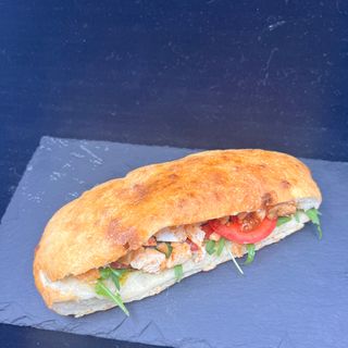 Chiflă cu pesto și pui