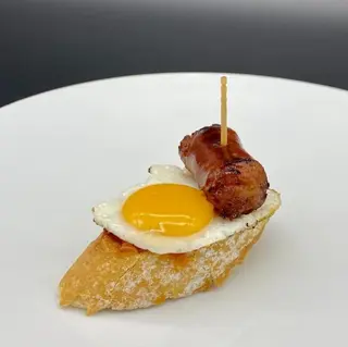 Huevo con chistorra