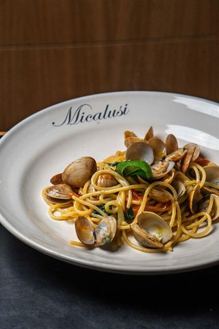 Spaghetti con vongole selvagge